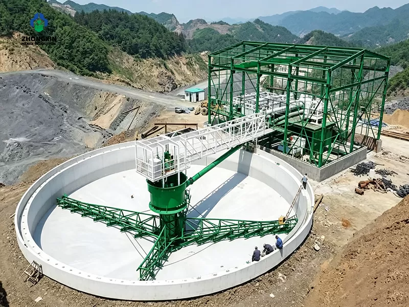 Turnkey lead-zinc mineral processing plant including thickener and dewatering equipment