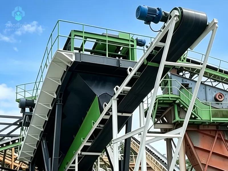 Track-mounted mobile impact crusher operating in severe winter conditions with cold climate adaptation