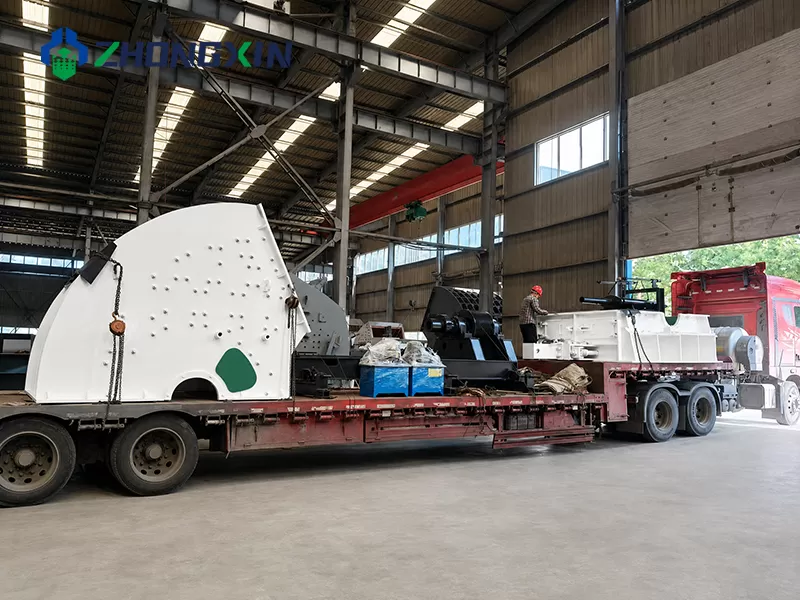 Semi-mobile PCZ heavy hammer crusher station operating in granite and limestone quarry
