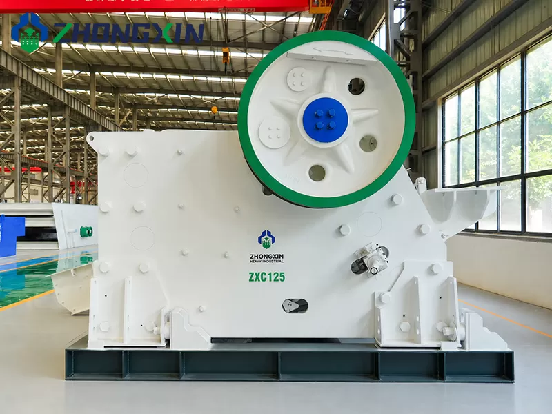 Stock of European jaw crushers in factory for gold and copper mining.