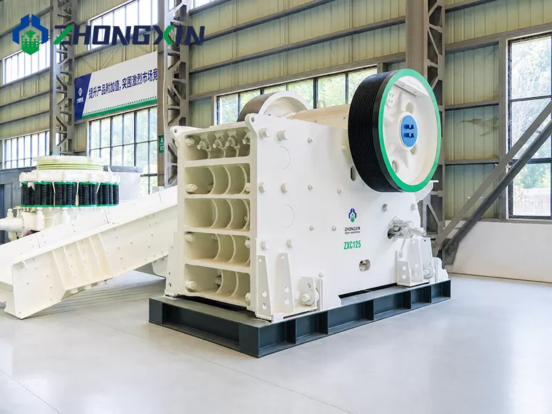 ZXC European series primary jaw crusher with heavy flywheel design.