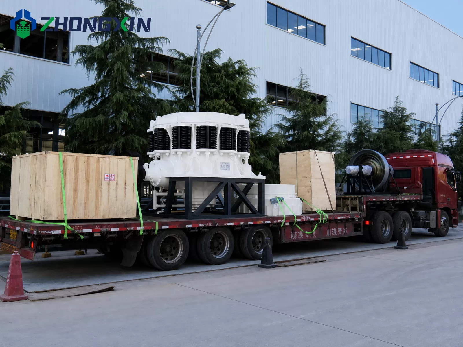 Export package and truck transport of ZX compound cone crusher for mining project